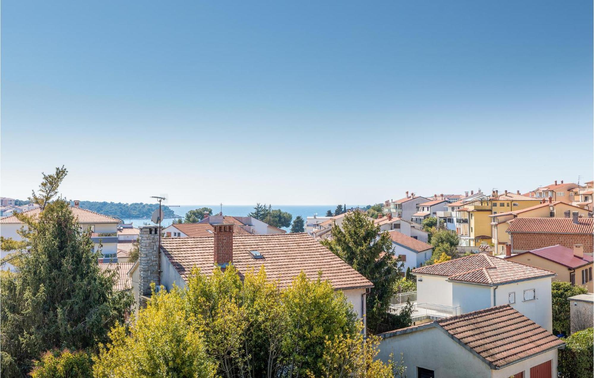 Stunning Apartment In Pjescana Uvala With Wifi Buitenkant foto